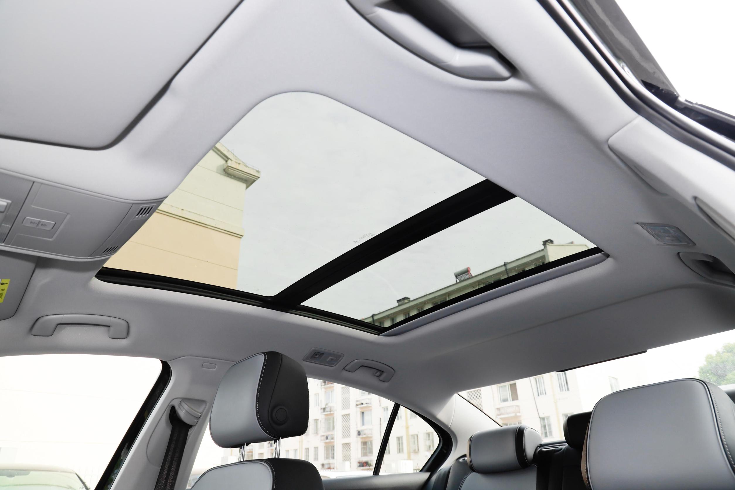 Volkswagen Magotan New Car Model