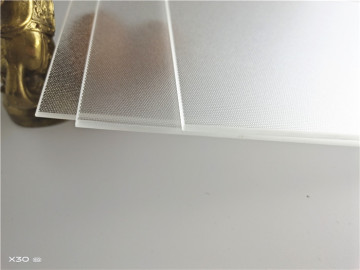 3.2mm Tempered low iron Patterned solar glass