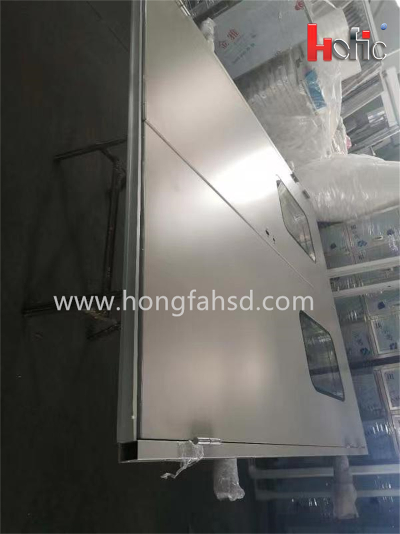 Automatic sliding hermetic X-Ray door