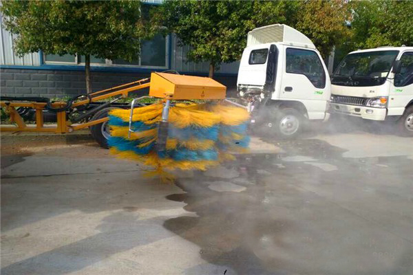 road sweeper truck manufacturers 6