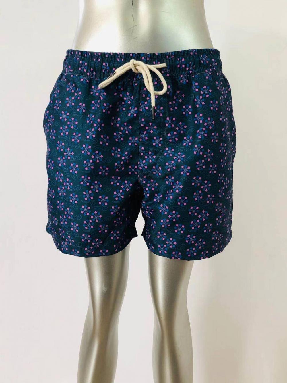 Padrão vintage shorts de praia masculinos