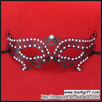 Hot Sell Wholesale Luxury Man Black Metal Laser Cut Masquerade Mask With Rhinestone
