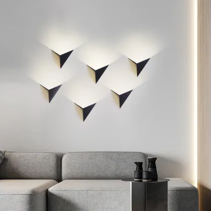 Modern Wall Lamps: Stylish Illumination for Staircases, Bedrooms, and Beyond