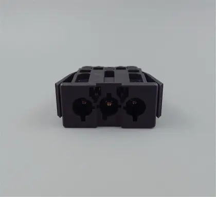 BELEKS 3 Pole Male Pluggable Wire Connector