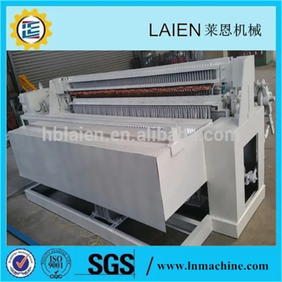 Hot selling wire mesh welding machine with low price