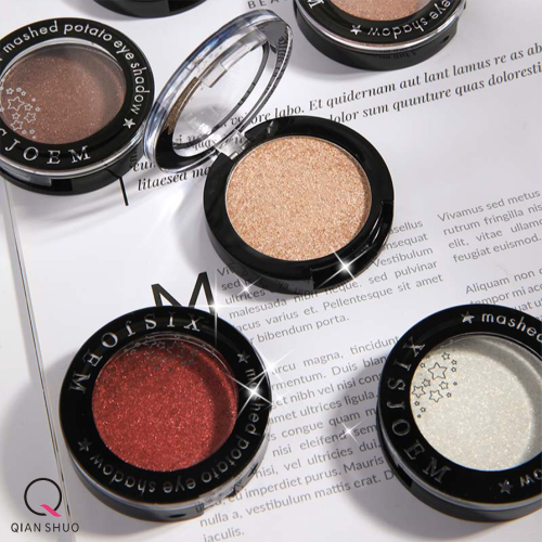 Eyeshadow kentang yang bersinar: mengubah riasan mata