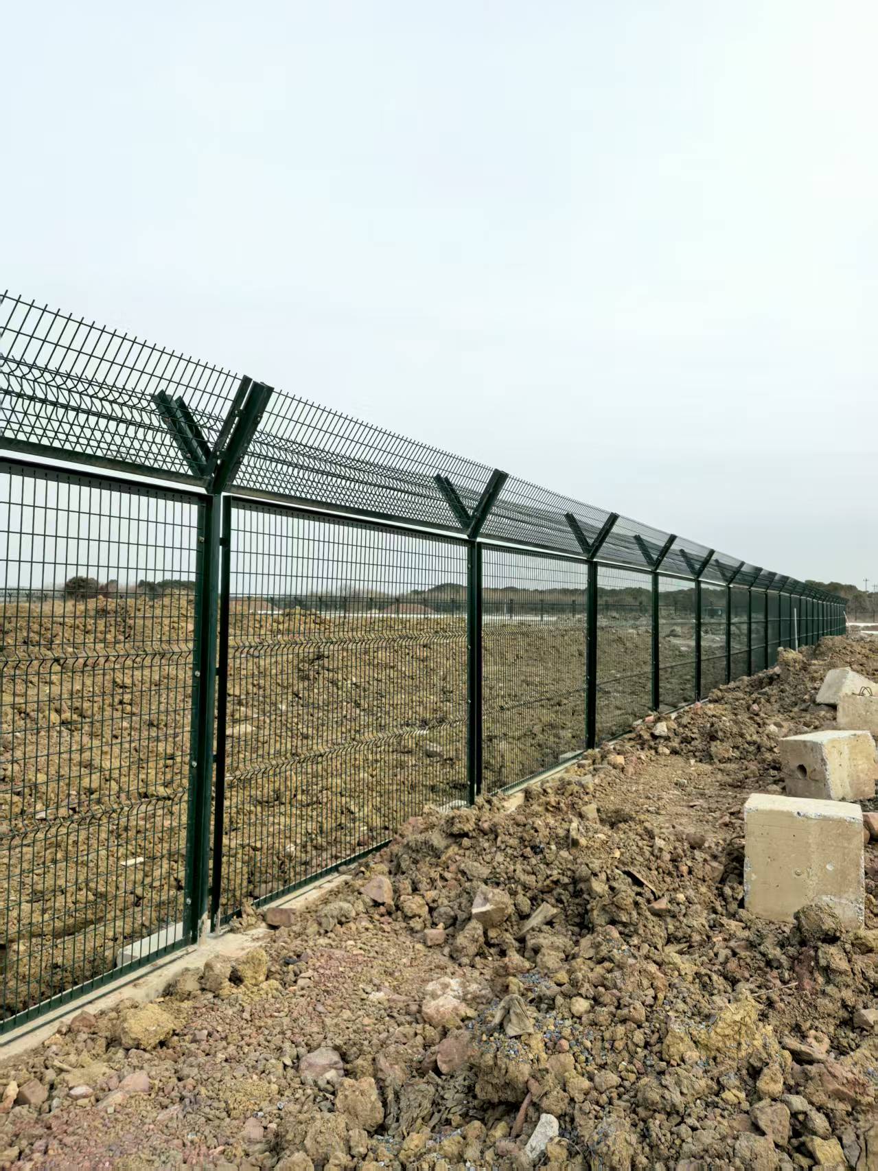 Aeroporto Curvy Solded Wire Mesh Painel Cerca