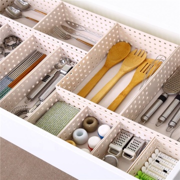 Panier de stockage d'aliments en plastique portable pour l'organisation du garde-manger de la cuisine