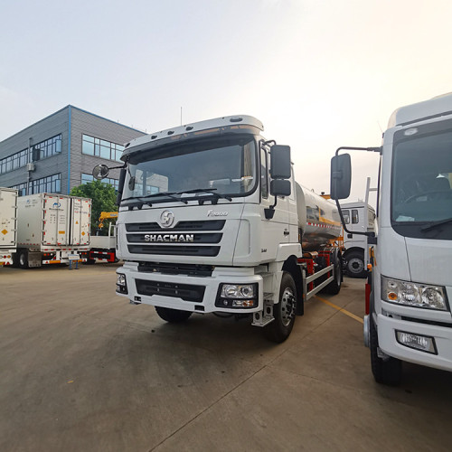 Shacman F3000 Asphalt Tank Truck