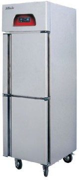 Medium-capacity upright freezers, 2- door, 40