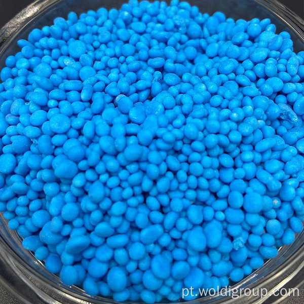 Fertilizante composto NPK 13-13-21 Cor azul