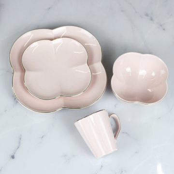 Cena di porcellana a forma personalizzata con piatto in ceramica a bordo d'oro per uso quotidiano