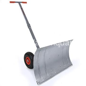 Roling Snow Pusher