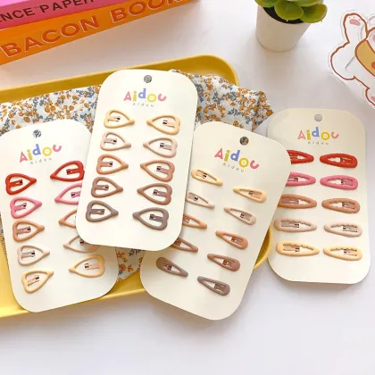 Frosted BB Clips for Children - Heart Shape Hair Accessories in Coffee Color