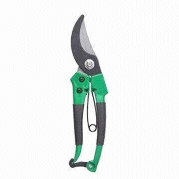 8-inch bypass pruner with high carbon steel blade