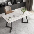 Mobilier de bureau simple