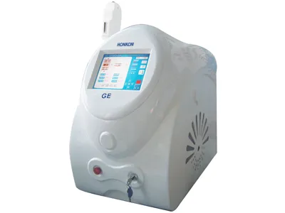 2.6mhz Rf Skin Lifting Ipl Beauty Equipment 560 - 1200nm Acne Treatment For Home