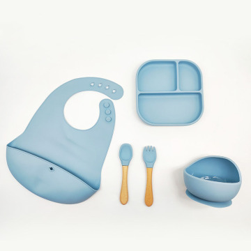 Set de hrănire cu mâner din lemn de silicon 5 în 1