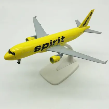20cm Spirit Airlines Airbus 320 Alloy Airplane Model with Landing Gear: Detailed Aviation Collectible