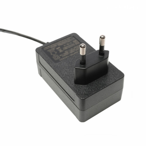 9 Volt DC 3A EU plug-in adapter tápegység