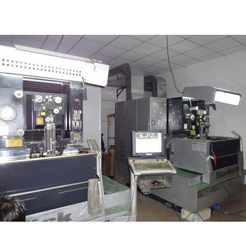 Plastic Injection Mold MakingNew