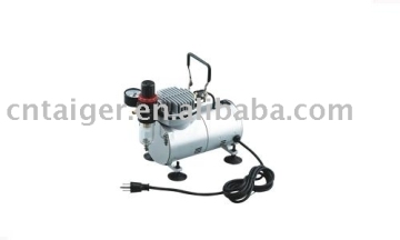 TG212 Airbrush compressor