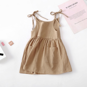 Girls &#39;Summer Solid Cotton Linen Suspender Sukienka