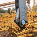 Excavator hydraulic olecranon shears