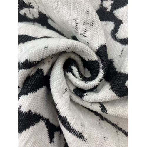 Tela de chenilla de colores contrastantes con múltiples patrones