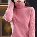 Diamond Twist Flower Turtleneck Pullover Donna