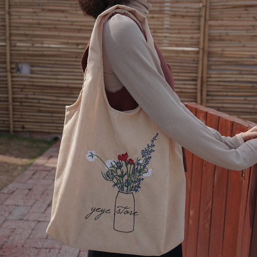 Bolsa de pano com remendo bordado de flores Sacolas de compras