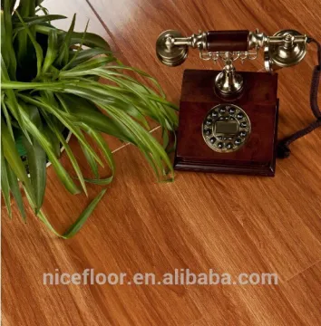 Laminate Flooring HDF core embossed engineered wooden flooring