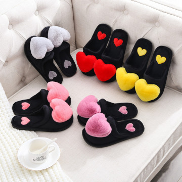 Wholesale Huili Winter Cotton Cartoon Heart Slippers: Non-Slip, Warm, and Stylish for Ladies