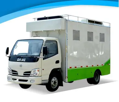 China Dongfeng 3300 mm Wheelbase Moving Vans