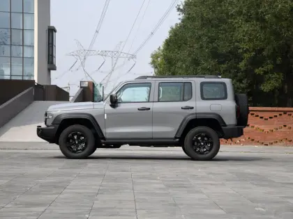 Testo 160 THE WiFi data logger with integrated temperature and humidity sensor and 2 connections for probes