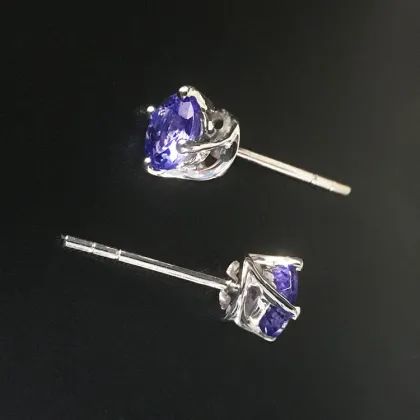 18K White Gold Inlaid Natural Tanzanite Fashion Earrings