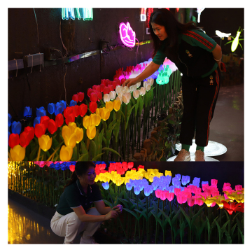 IP65 LED Tulip Flower Lights - Multi-Color Indoor/Outdoor Christmas Decorative Landscape Stake (Blue, Pink, Yellow, Purple)