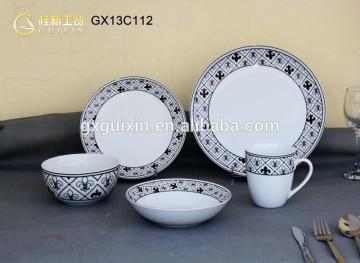 Livingware 16 piece Dinnerware Set, Service for 4, Country Cottage