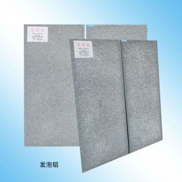 Curtain wall of open cell aluminum foam panels