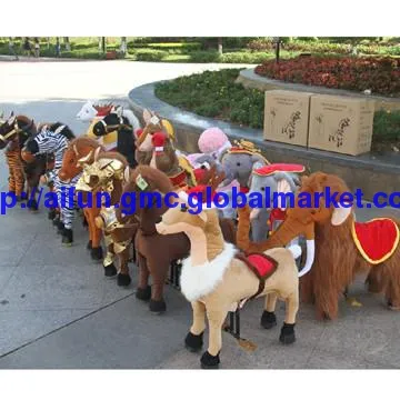 U & Me Brown Knight with golden rein kids toys