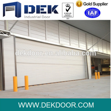 Industrial 100% bi-fold door lift system