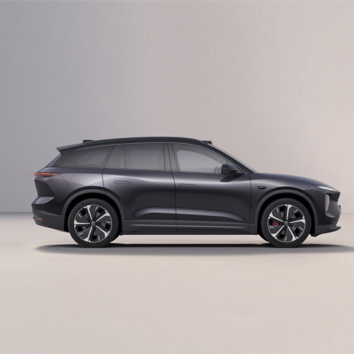 Medium-sized family car NIO ES6