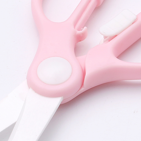 ceramic scissors