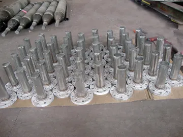 Insulation cap for reformer tube