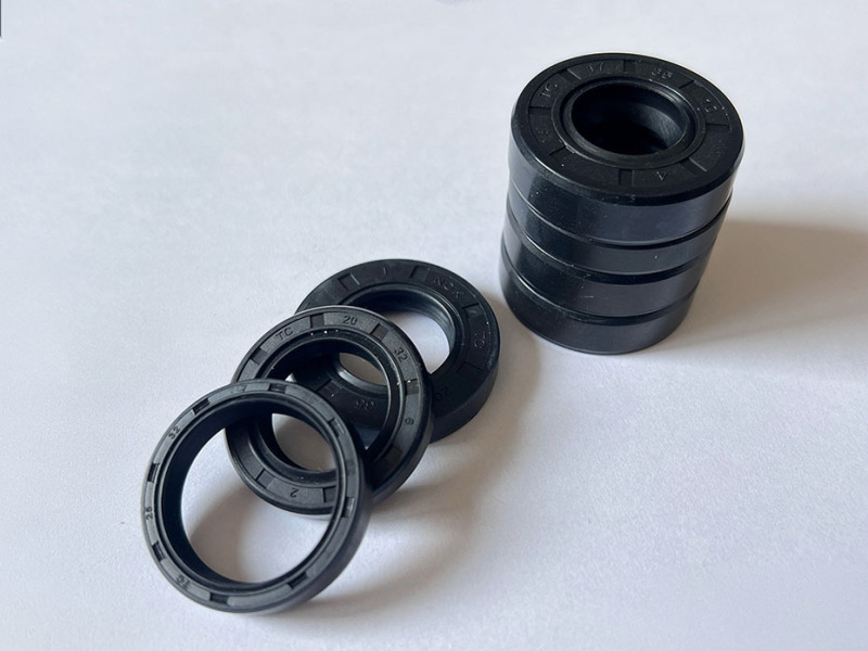 Nitrile rubber skeleton oil seal