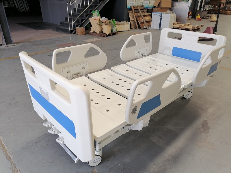 Adjustable 3 function manual hospital bed for sale