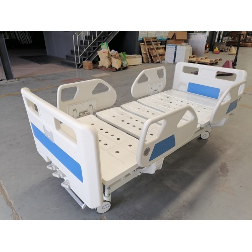 Adjustable 3 function manual hospital bed