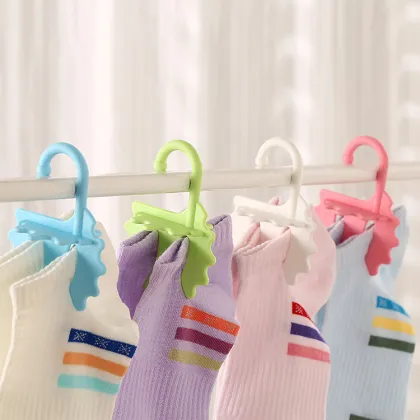 J306 Popular Buying Requests for Plastic Small Multi function small Coat hanger for Baby