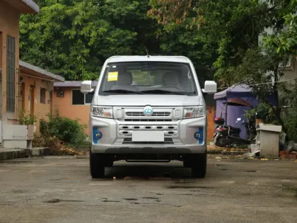 Ruichi New Energy Vehicle Ec72