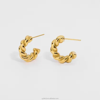 2021 Trendy Gold Plated Hoop Earrings: Wholesale Collection of Celebrities' Favorite Dainty Jewelry